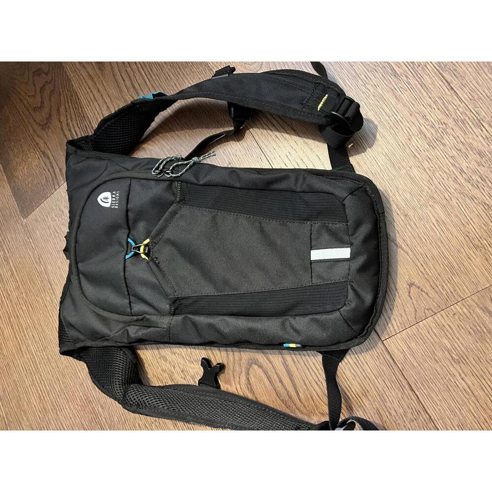 Sierra Designs Hydration Pack 2.0L Hiking Backpack